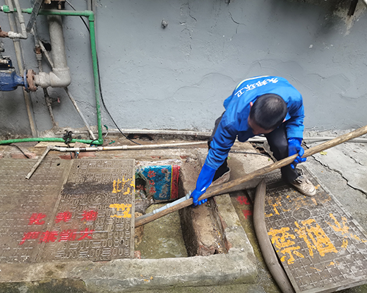 望奎清掏化粪池