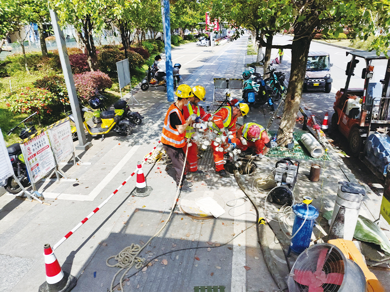  望奎UV-CIPP紫外光固化修复